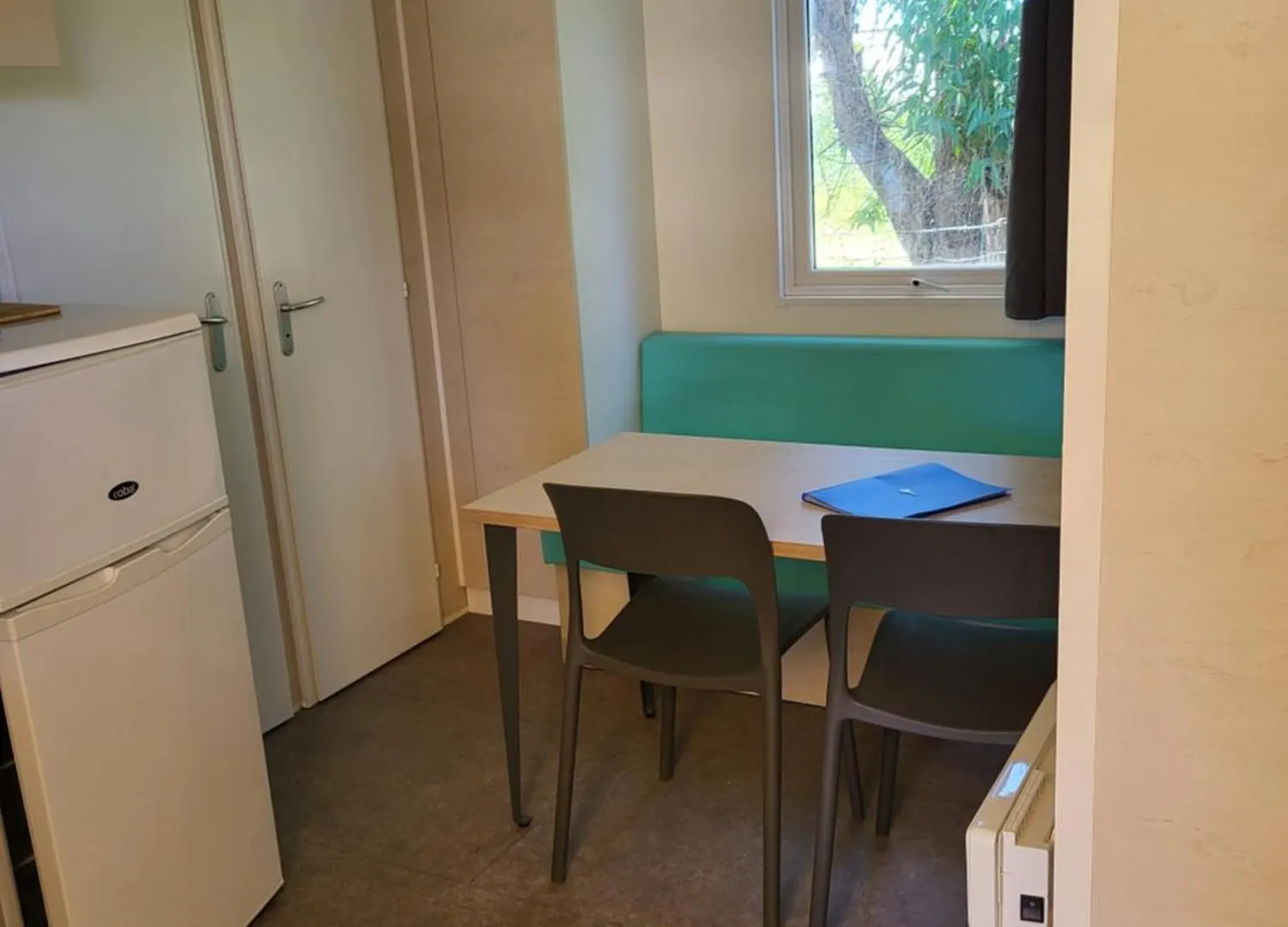Mobil Home 4 Personnes Climatise Hyères Francia